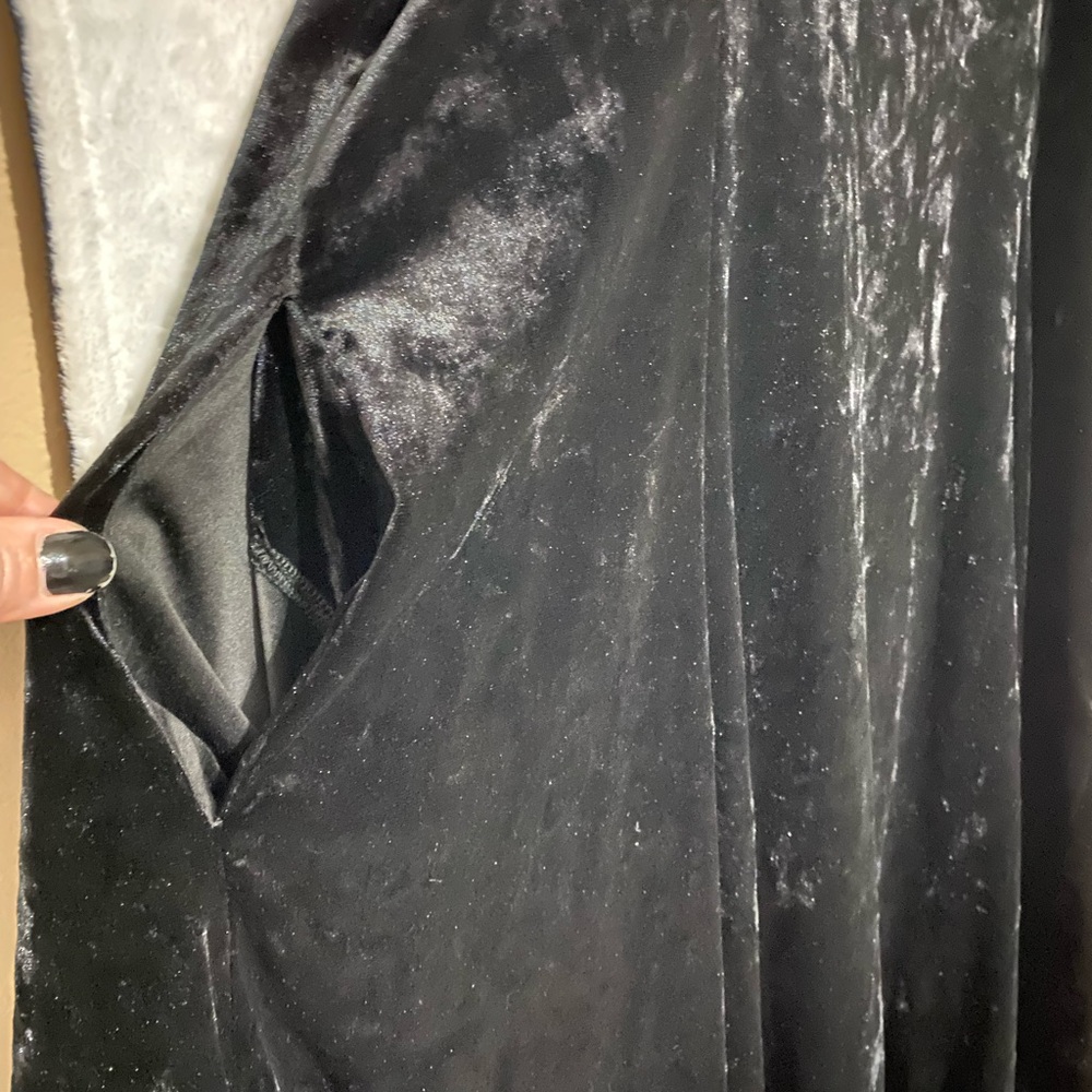 Hot Topic Black Velvet Dress with Coffin Pendant - Picture 5 of 6